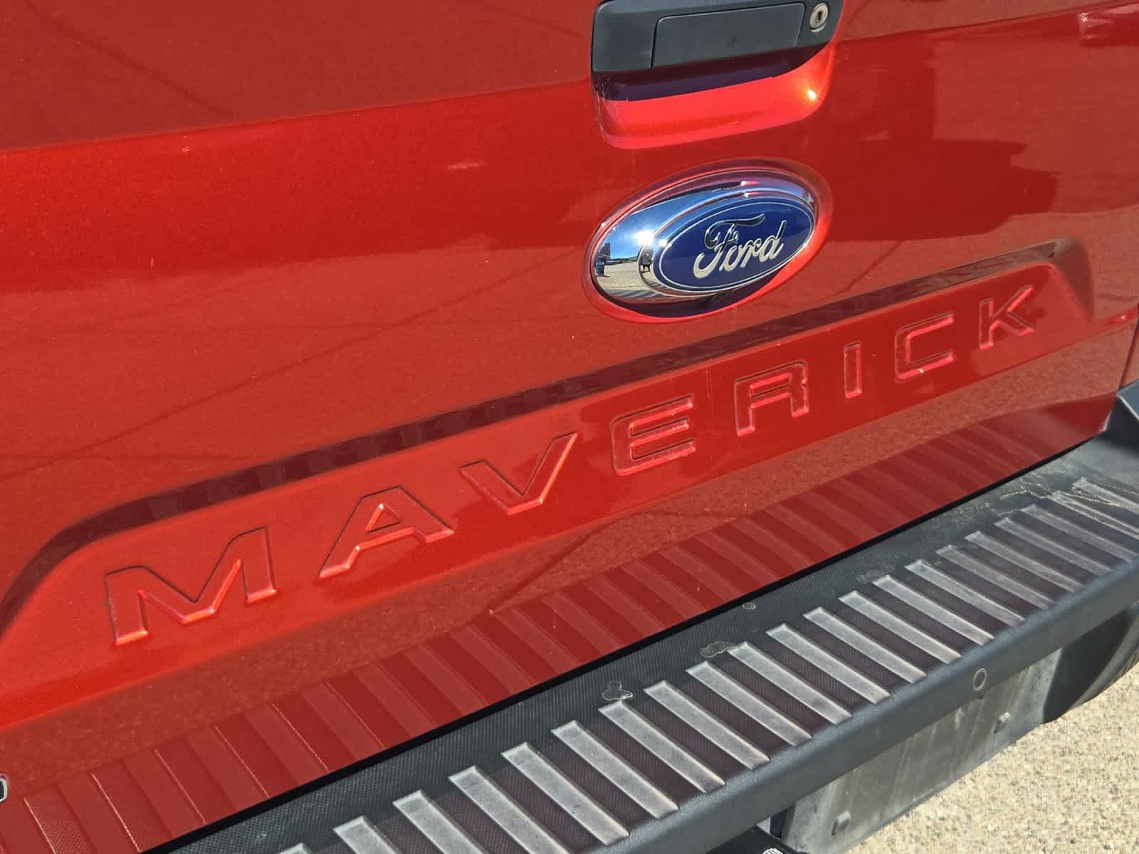 Used 2024 Ford Maverick Lariat FWD image 13