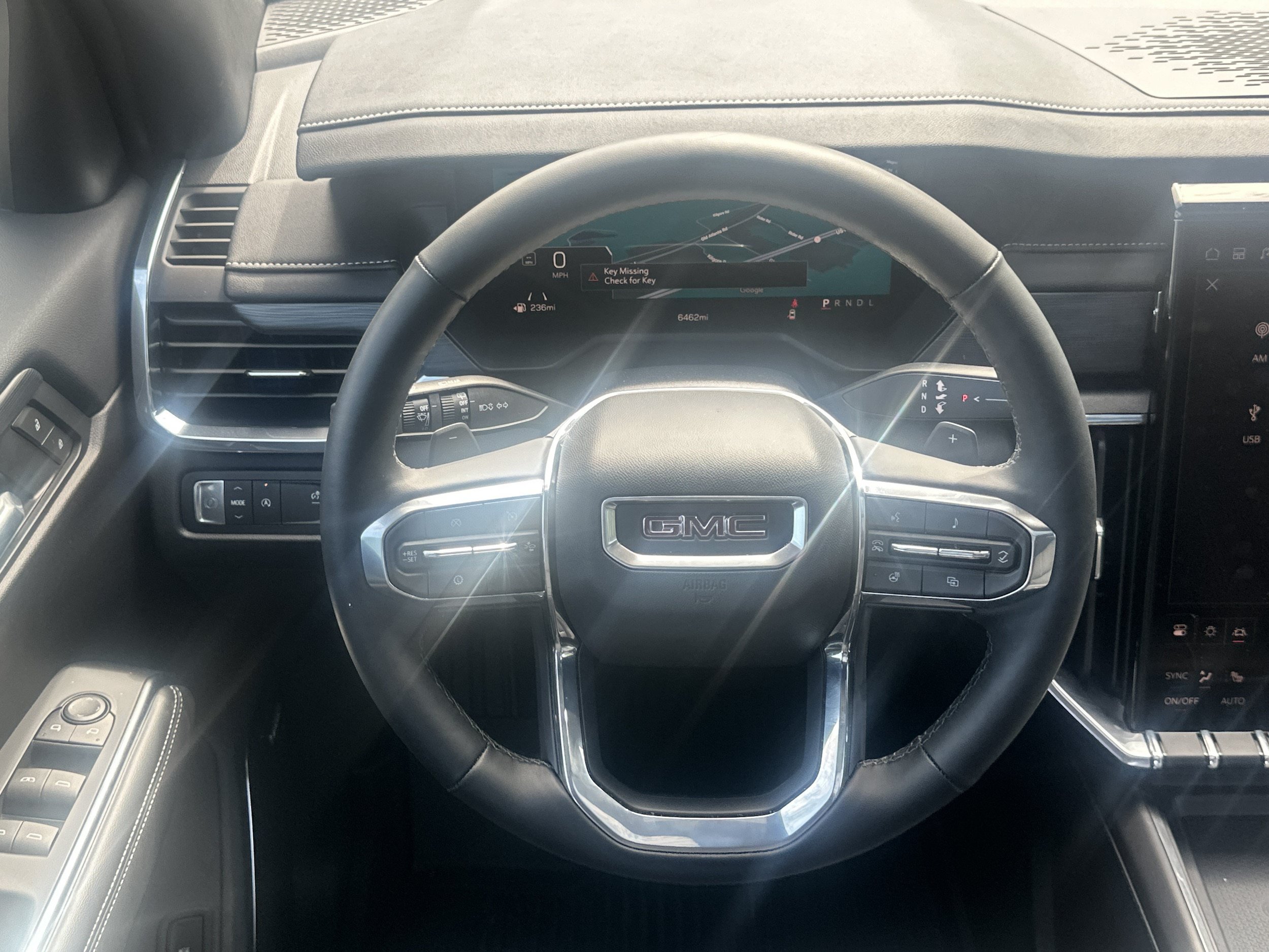 Used 2026 GMC Acadia Elevation w/ Elevation Premium Package FWD image 23