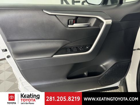 Certified 2024 Toyota RAV4 XLE Premium AWD/4WD image 13