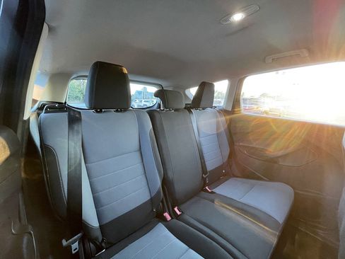 Used 2017 Ford Escape S image 18