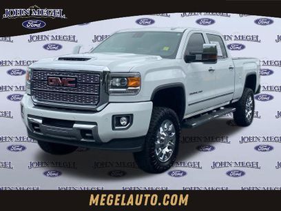 Used 2019 GMC Sierra 2500 Denali w/ Duramax Plus Package