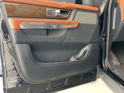 Used 2013 Land Rover Range Rover Sport HSE LUX image 21