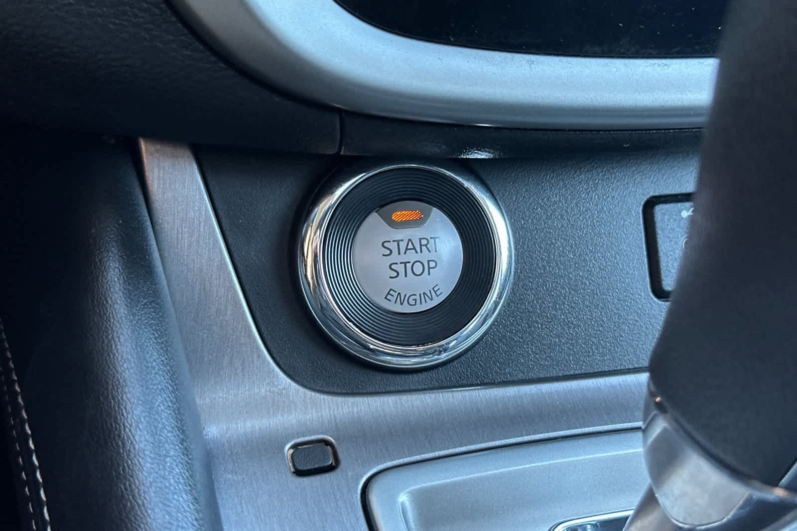 Used 2020 Nissan Murano SL w/ Moonroof Package AWD/4WD image 21