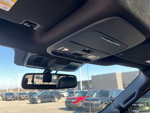 Used 2023 Ford F150 Platinum w/ Equipment Group 701A High image 19