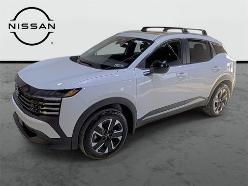 New 2026 Nissan Kicks SV image 1