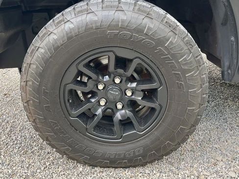 Used 2017 RAM 1500 Rebel w/ Luxury Group AWD/4WD image 14
