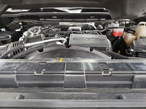 Used 2024 Chevrolet Silverado 3500 High Country w/ Technology Package image 16