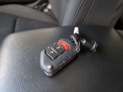 Used 2023 Jeep Wrangler Sport AWD/4WD image 26