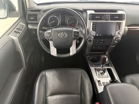 Used 2023 Toyota 4Runner Limited AWD/4WD image 26