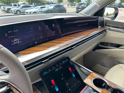 Certified 2025 Cadillac Escalade Sport Platinum w/ LPO, ONYX Package RWD image 25