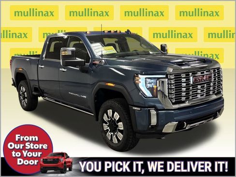 New 2025 GMC Sierra 2500 Denali w/ Denali Reserve Package image 2