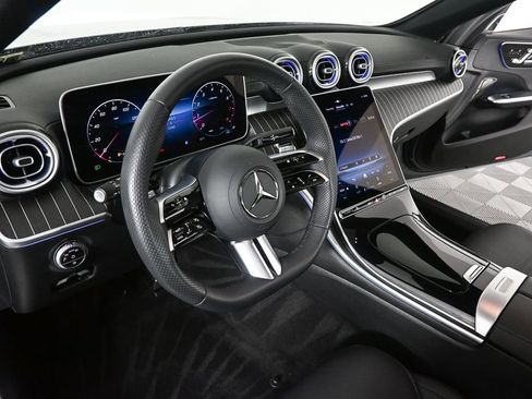 Used 2025 Mercedes-Benz C 300 Sedan image 6