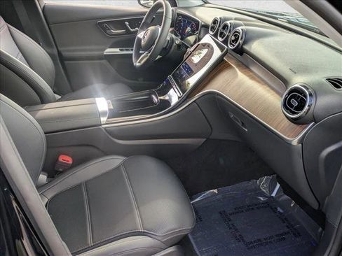 Certified 2025 Mercedes-Benz GLC 350e 4MATIC image 21