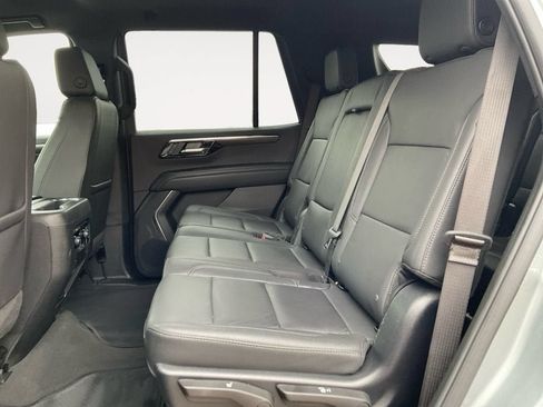 Certified 2025 Chevrolet Tahoe Z71 AWD/4WD image 13