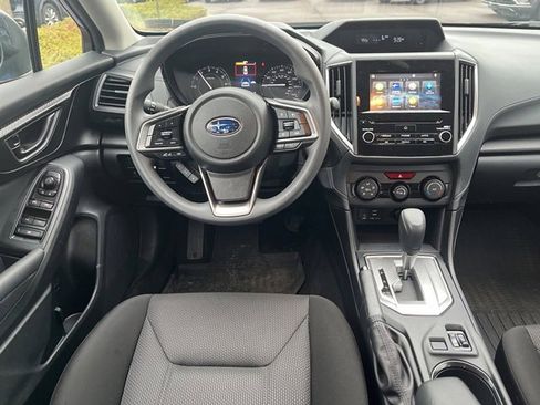 Used 2022 Subaru Impreza Premium image 11