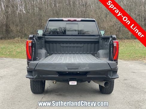 Used 2024 GMC Sierra 2500 Denali w/ Denali Reserve Package image 16