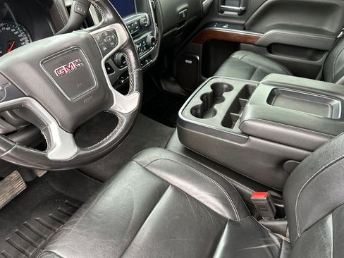 Used 2019 GMC Sierra 2500 SLT w/ Duramax Plus Package image 9