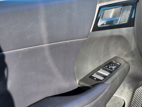 Used 2024 Mitsubishi Outlander SE image 18