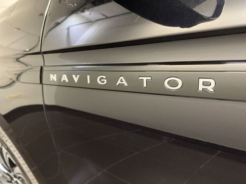 New 2026 Lincoln Navigator Black Label AWD/4WD image 46