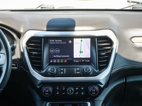 Used 2022 GMC Acadia SLE w/ Driver Convenience Package FWD image 13