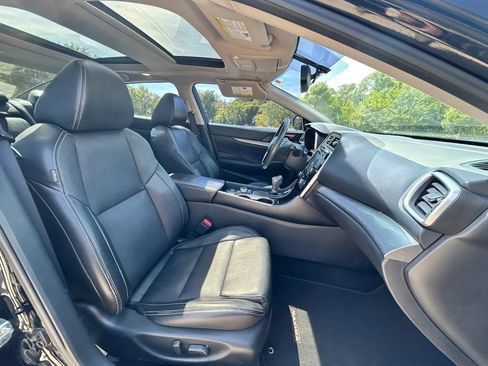Used 2017 Nissan Maxima 3.5 SL FWD image 15