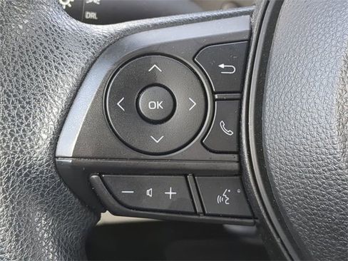 Used 2023 Toyota Corolla Cross L image 26