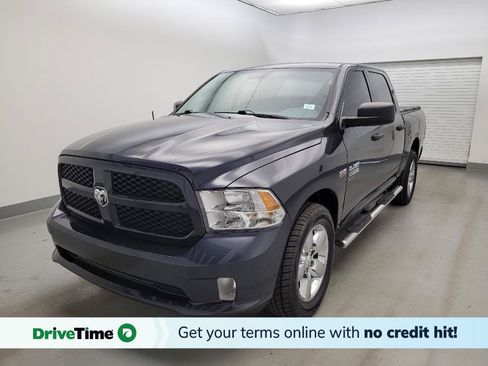 Used 2019 RAM 1500 Express w/ Express Value Package AWD/4WD image 1