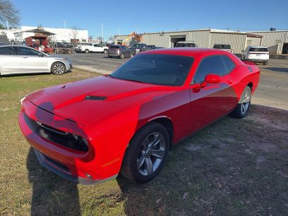Used 2019 Dodge Challenger SXT