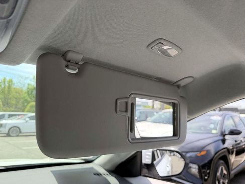 Certified 2024 Hyundai Kona SEL AWD/4WD image 33