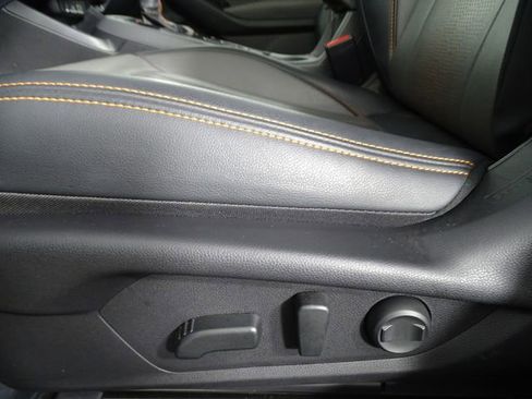 Used 2024 Subaru Crosstrek 2.5i Limited w/ Crosstrek Mirror Package image 20