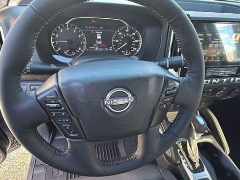 New 2026 Nissan Frontier SV w/ All-Weather Content Package image 18