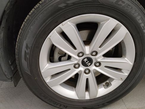 Used 2019 Kia Sportage LX FWD image 31