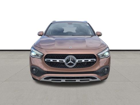 Used 2023 Mercedes-Benz GLA 250 w/ Premium Package image 2