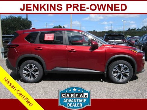 Certified 2023 Nissan Rogue SV FWD image 2