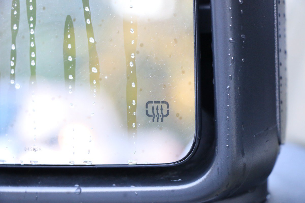 Used 2025 Jeep Gladiator Sport AWD/4WD image 14