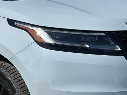 New 2026 Land Rover Range Rover Velar Dynamic SE AWD/4WD image 11