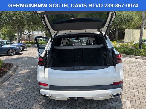 Certified 2024 BMW X5 xDrive40i w/ Premium Package AWD/4WD image 21