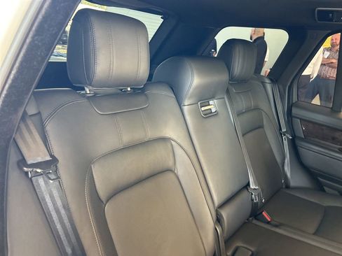 Used 2022 Land Rover Range Rover Westminster Edition image 31