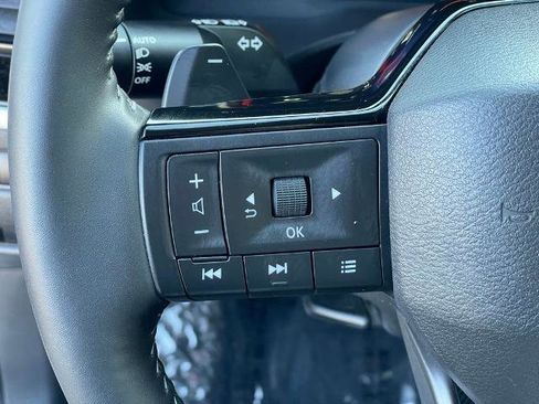 Certified 2025 Nissan Rogue SL image 16