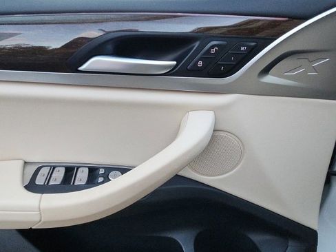 Used 2023 BMW X3 xDrive30i w/ Convenience Package image 10