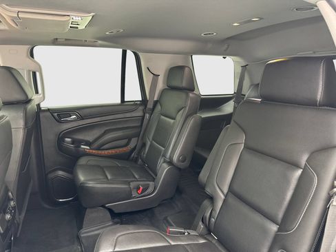 Used 2018 Chevrolet Tahoe Premier AWD/4WD image 36