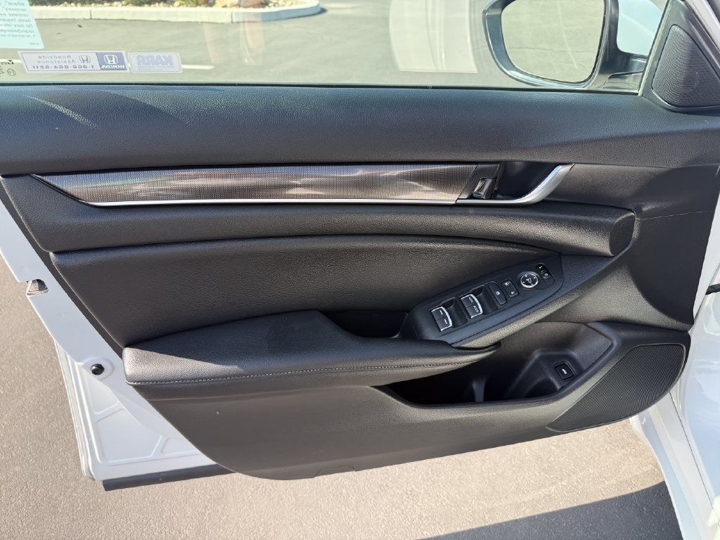 Used 2020 Honda Accord Sport image 10