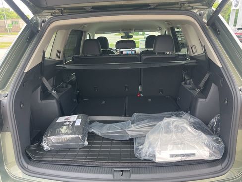 New 2026 Volkswagen Atlas SE FWD image 26