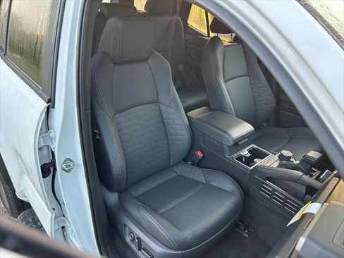 Used 2025 Toyota 4Runner TRD Off-Road Premium AWD/4WD image 15
