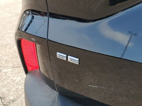 Used 2021 Ford Escape SE w/ SE Sport Appearance Package image 35