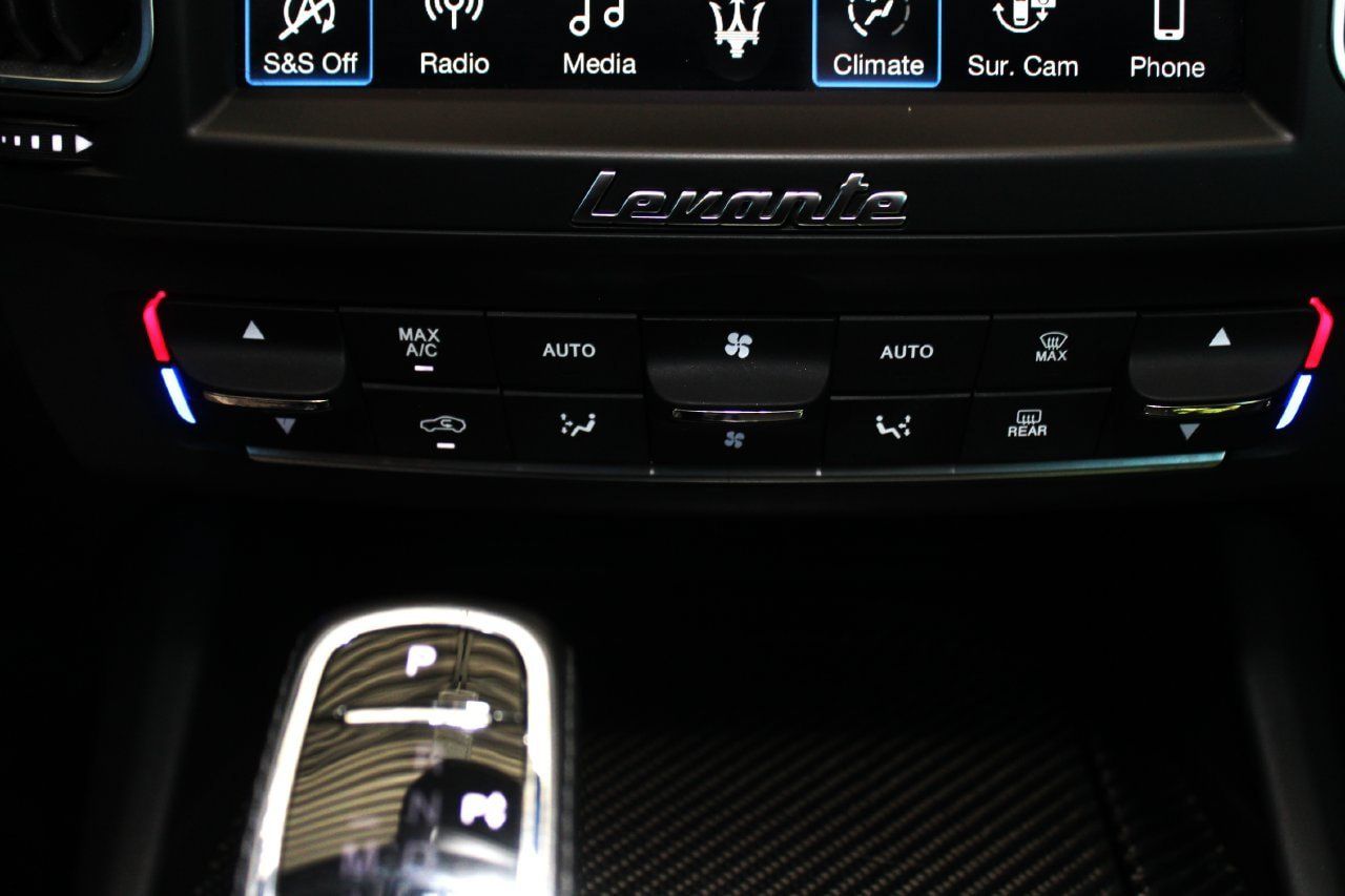 Used 2019 Maserati Levante GTS AWD/4WD image 26