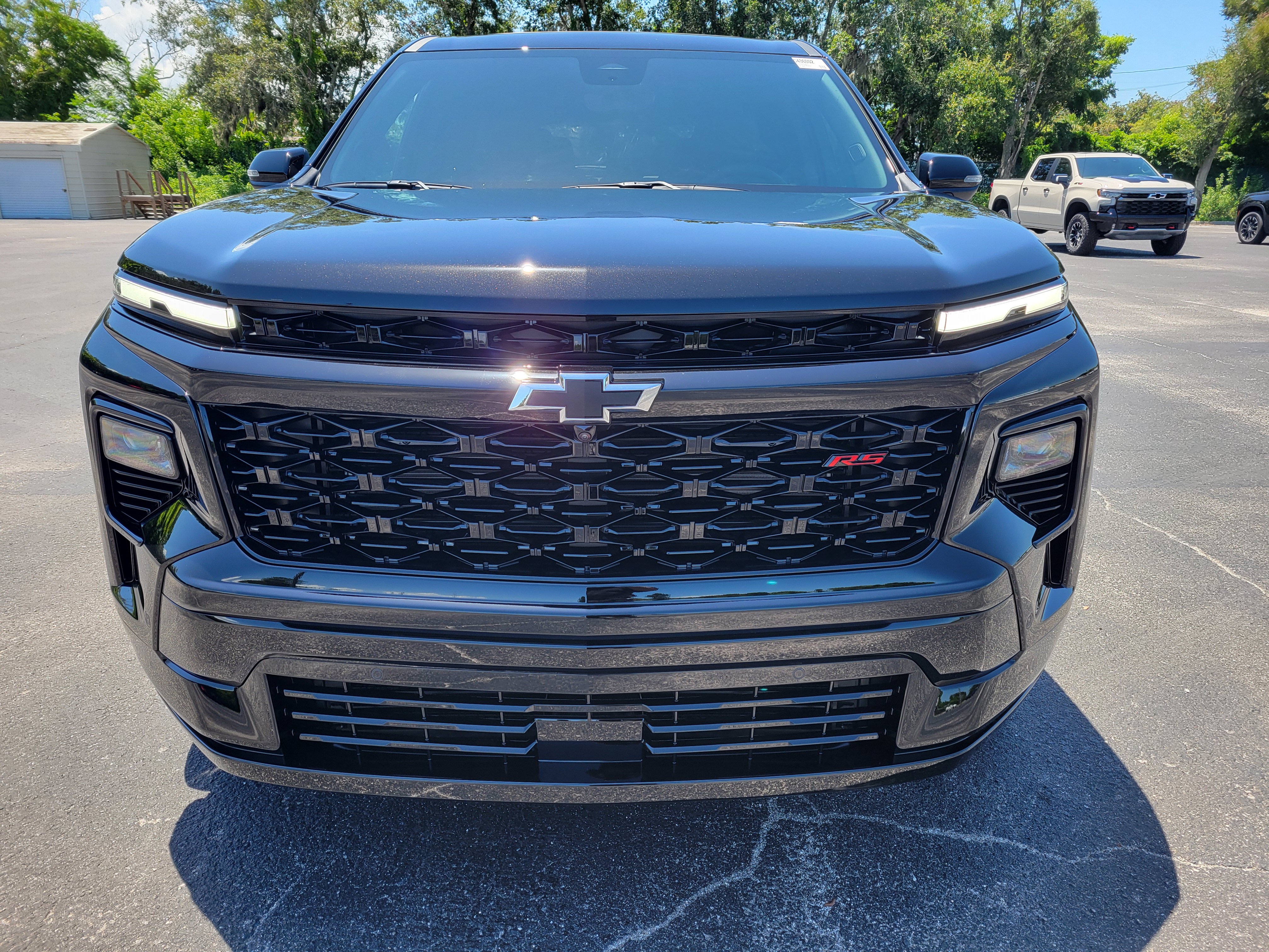 New 2027 Chevrolet Traverse RS w/ LPO, Floor Liner Package FWD image 2