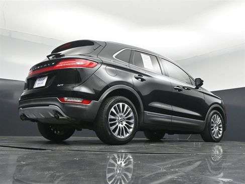Used 2018 Lincoln MKC Reserve w/ Lincoln MKC Climate Package FWD image 32