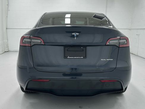 Used 2025 Tesla Model Y Long Range image 7