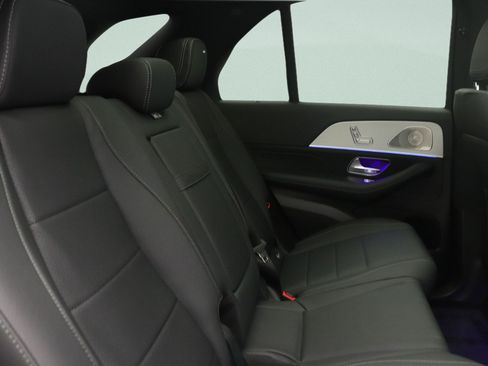 New 2026 Mercedes-Benz GLE 450 4MATIC image 8